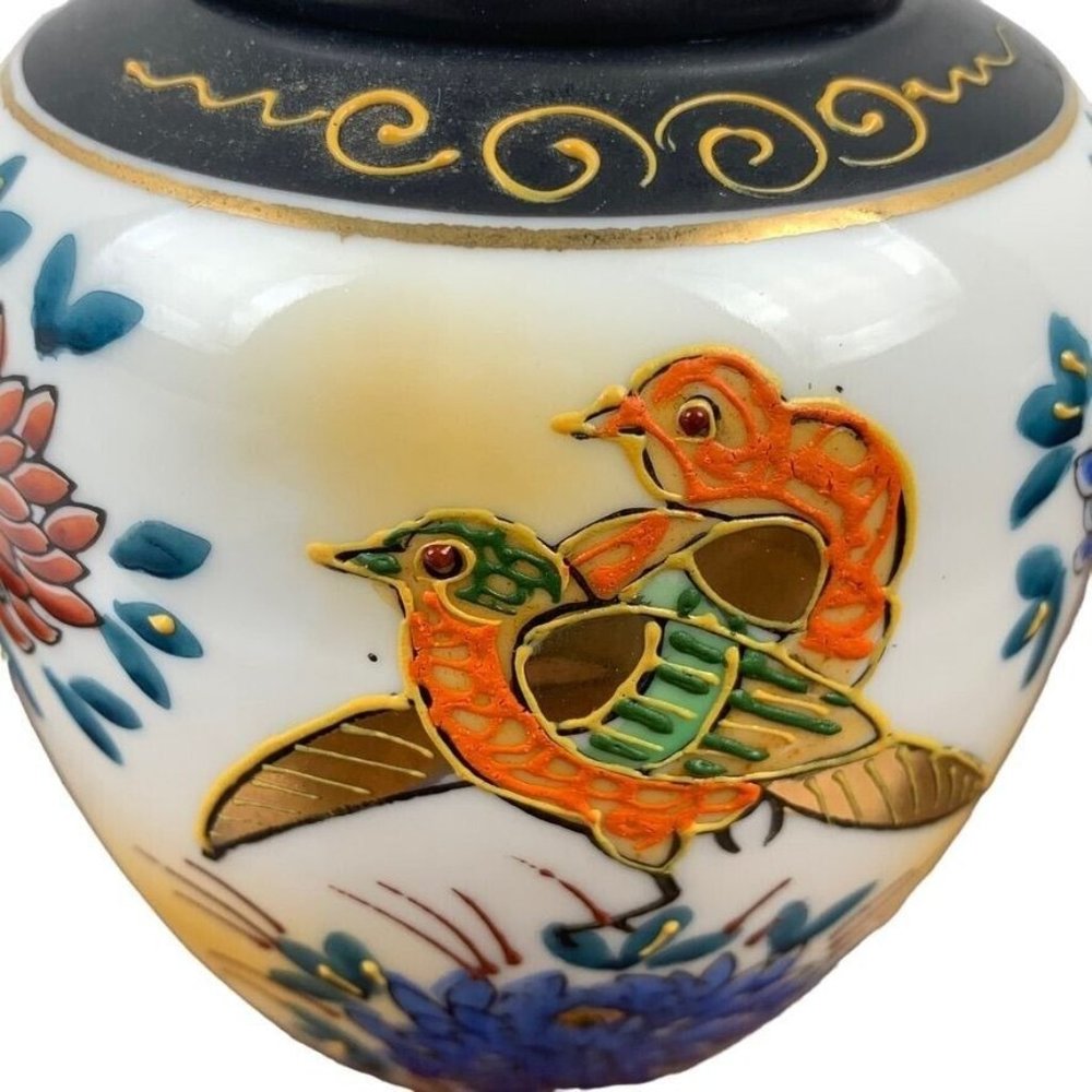 Vintage Small Midcentury Colorful Ginger Jar w Lid Birds Flowers Japan 4.75" - Picture 4 of 10